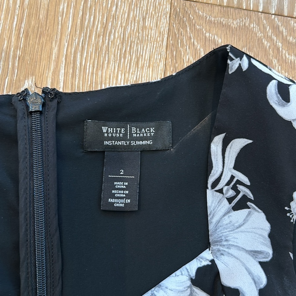 White House Black Market Instantly Slimming Dress - Picture 7 of 9